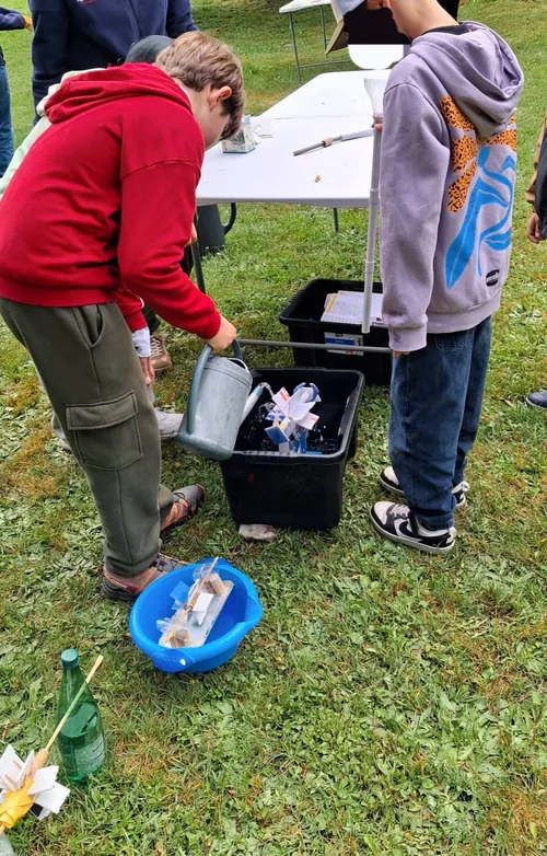 Expériences autour de l'eau avec mini-turbines